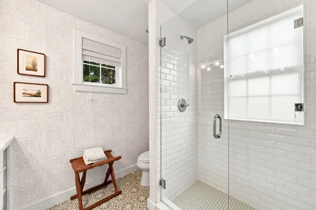 17 Washaman Avenue photo