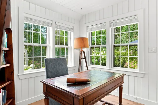 17 Washaman Avenue photo