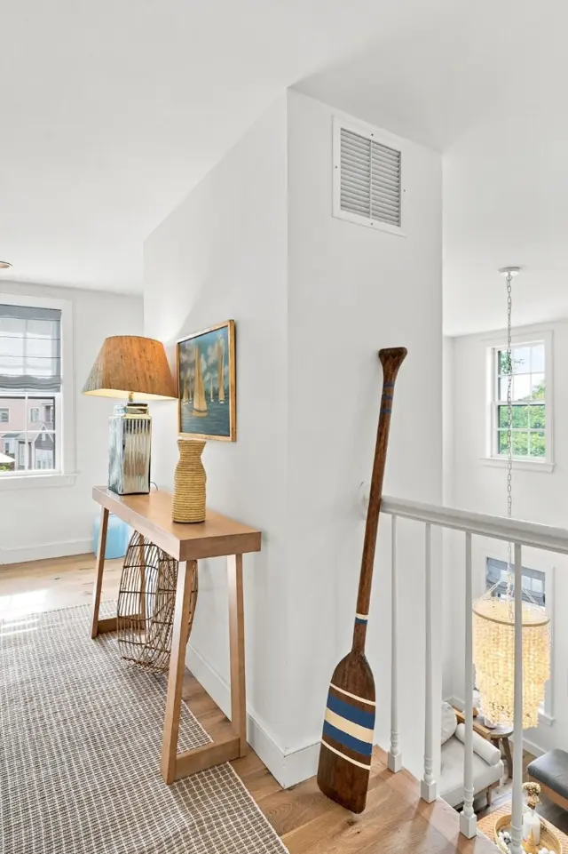 17 Washaman Avenue photo