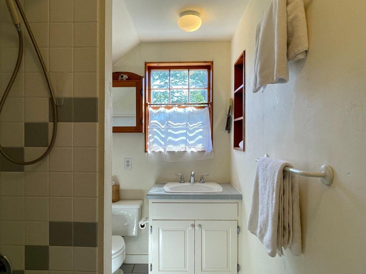 65 Milestone Road, Nantucket — photo 17