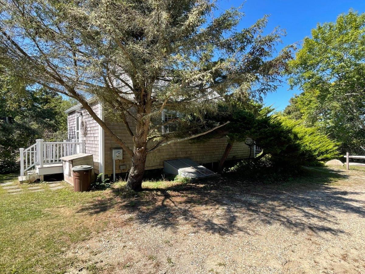 65 Milestone Road, Nantucket — photo 22