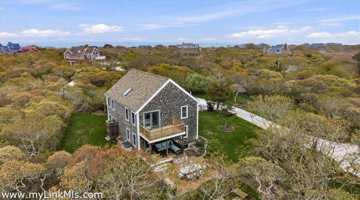 4 Flintlock Road, Nantucket — photo 2
