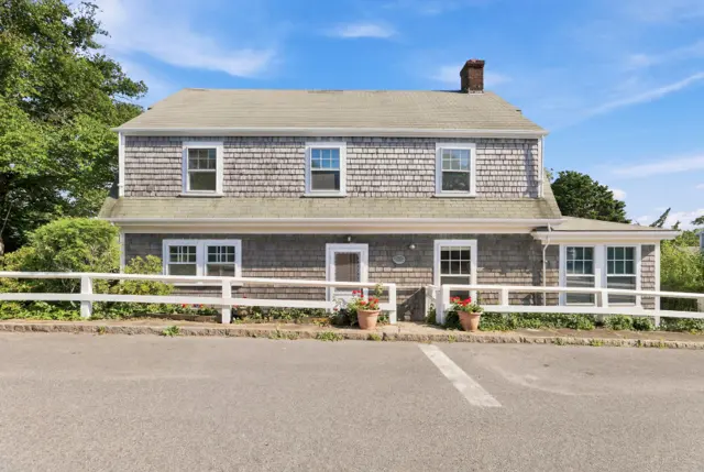 35 West Chester Street photo