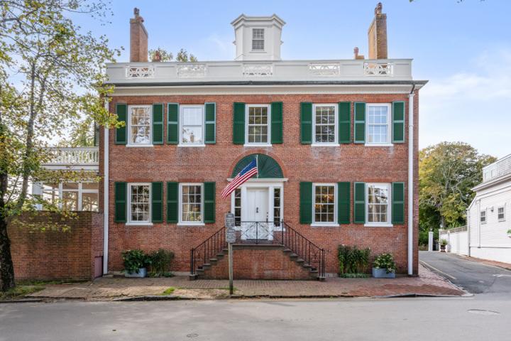 19 Pleasant Street, Nantucket — photo 2