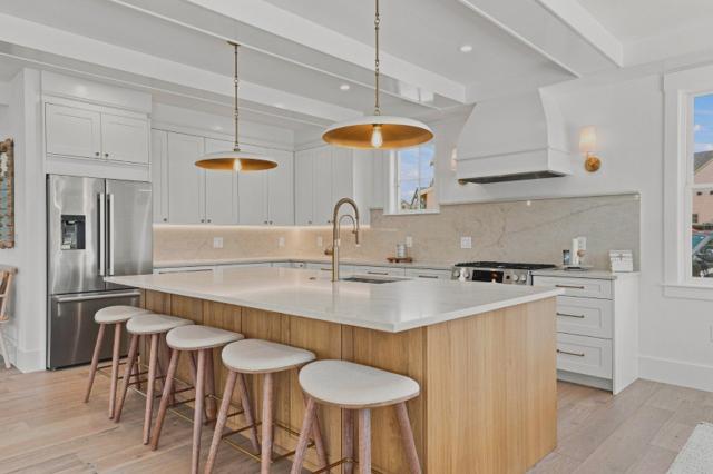 3 Goldenrod Court, Nantucket