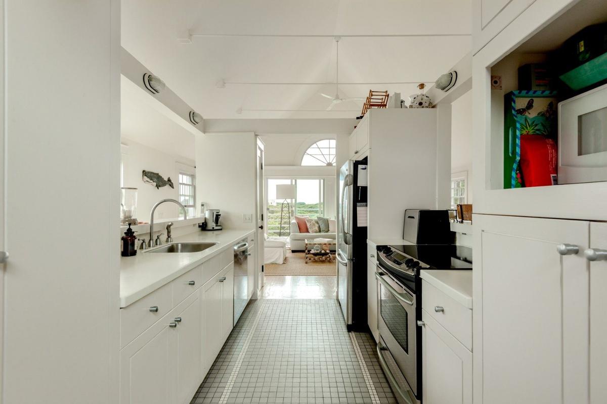 38 Flintlock Road, Nantucket — photo 13