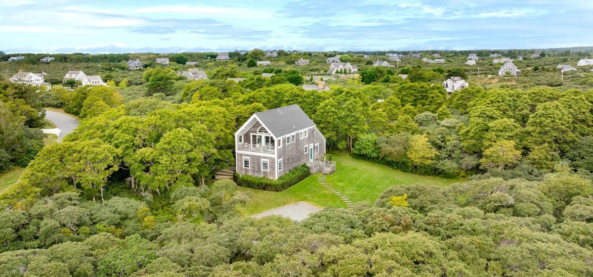38 Flintlock Road, Nantucket — photo 1