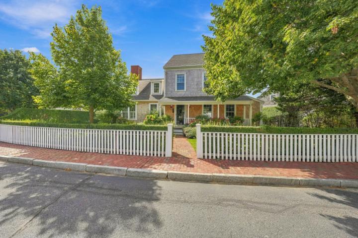 24 Autopscot Circle, Nantucket — photo 6