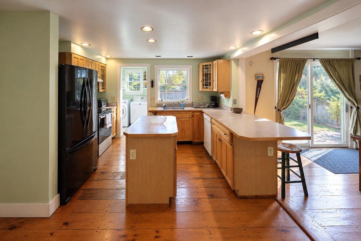 9 Mary Ann Drive, Nantucket — photo 7