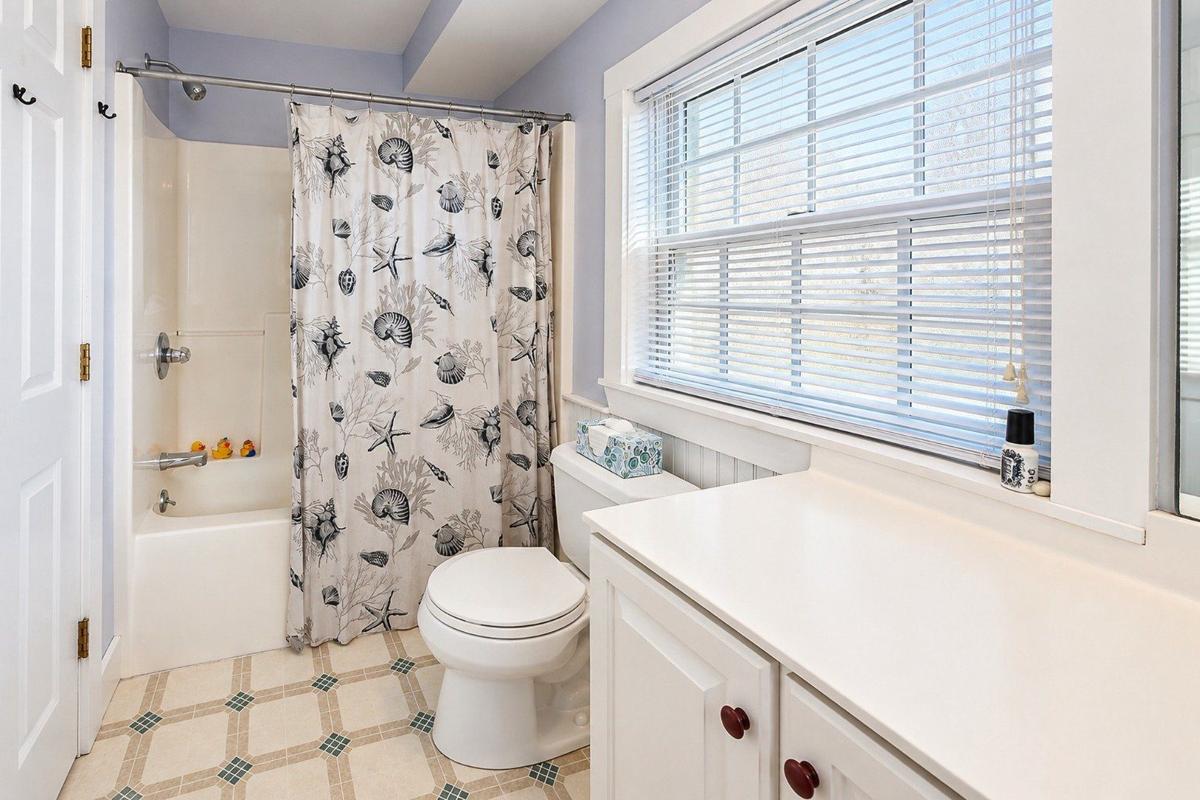 9 Mary Ann Drive, Nantucket — photo 24