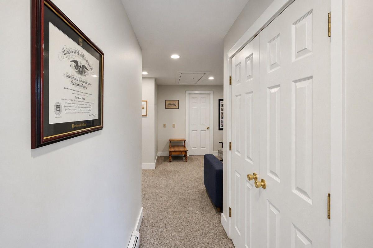 9 Mary Ann Drive, Nantucket — photo 18