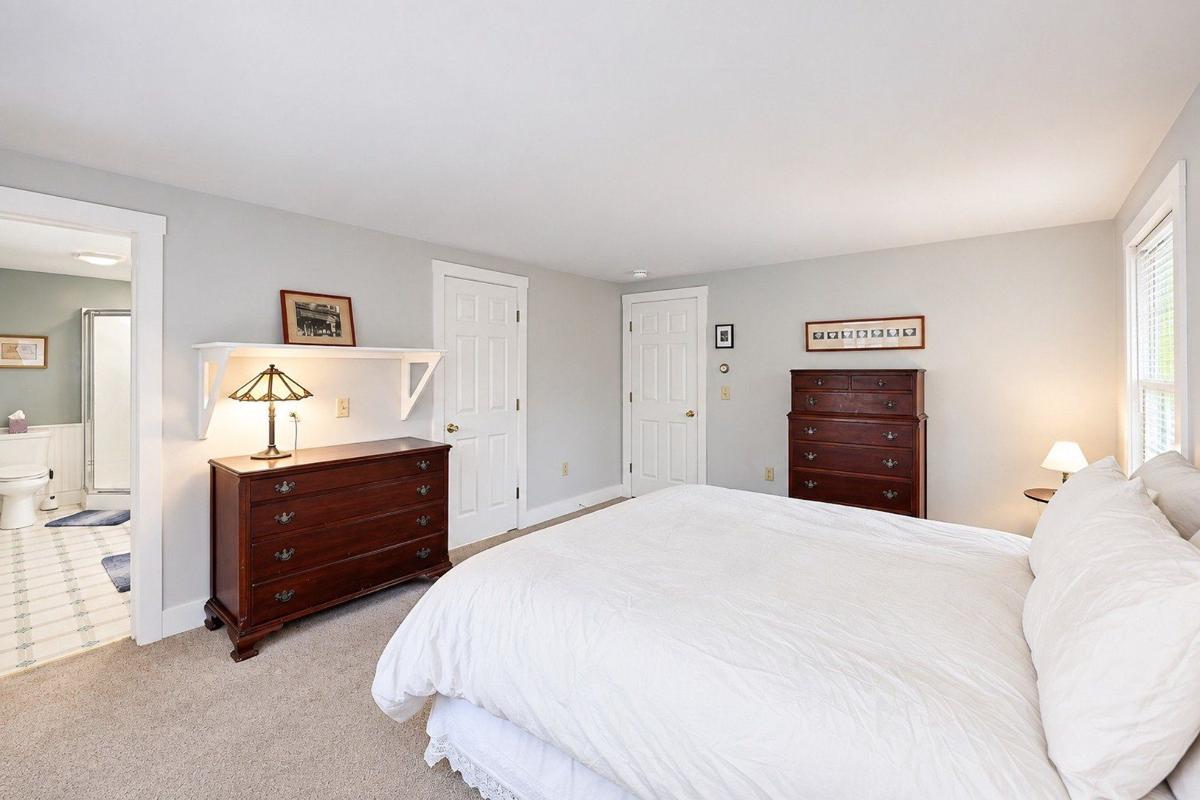 9 Mary Ann Drive, Nantucket — photo 15