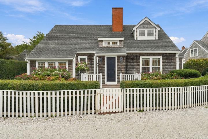 37 Washaman Avenue, Nantucket — photo 3