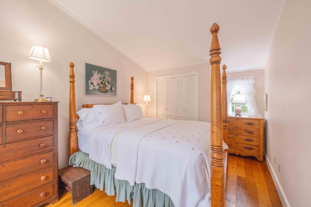 11 Pochick Street, Nantucket — photo 17