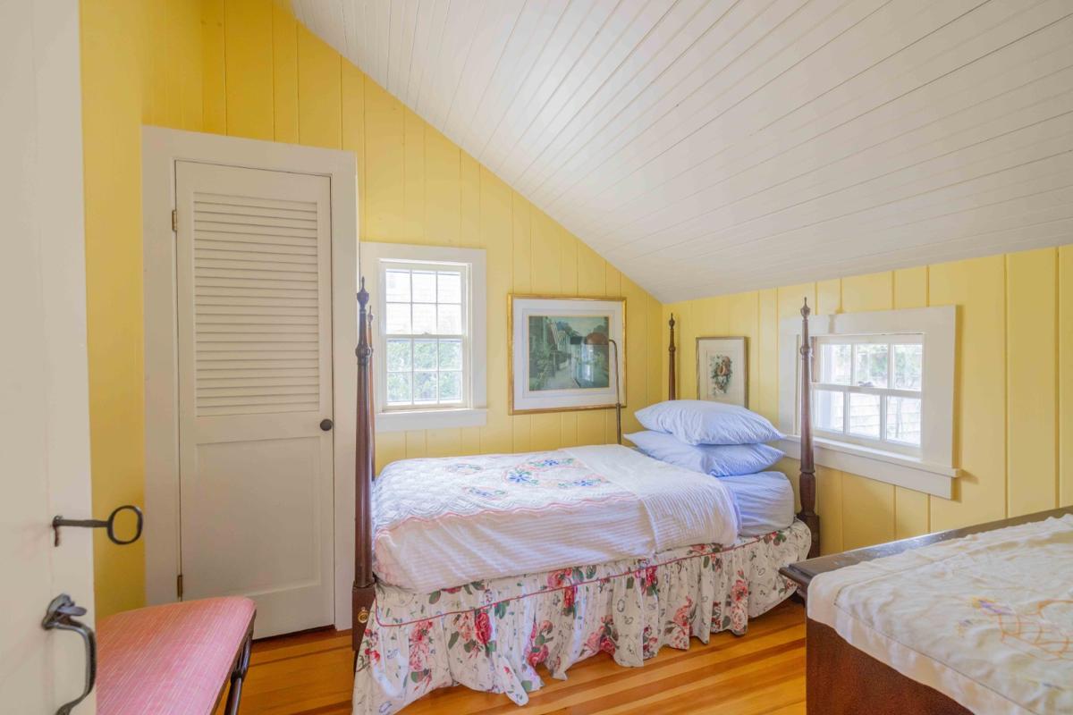 11 Pochick Street, Nantucket — photo 22