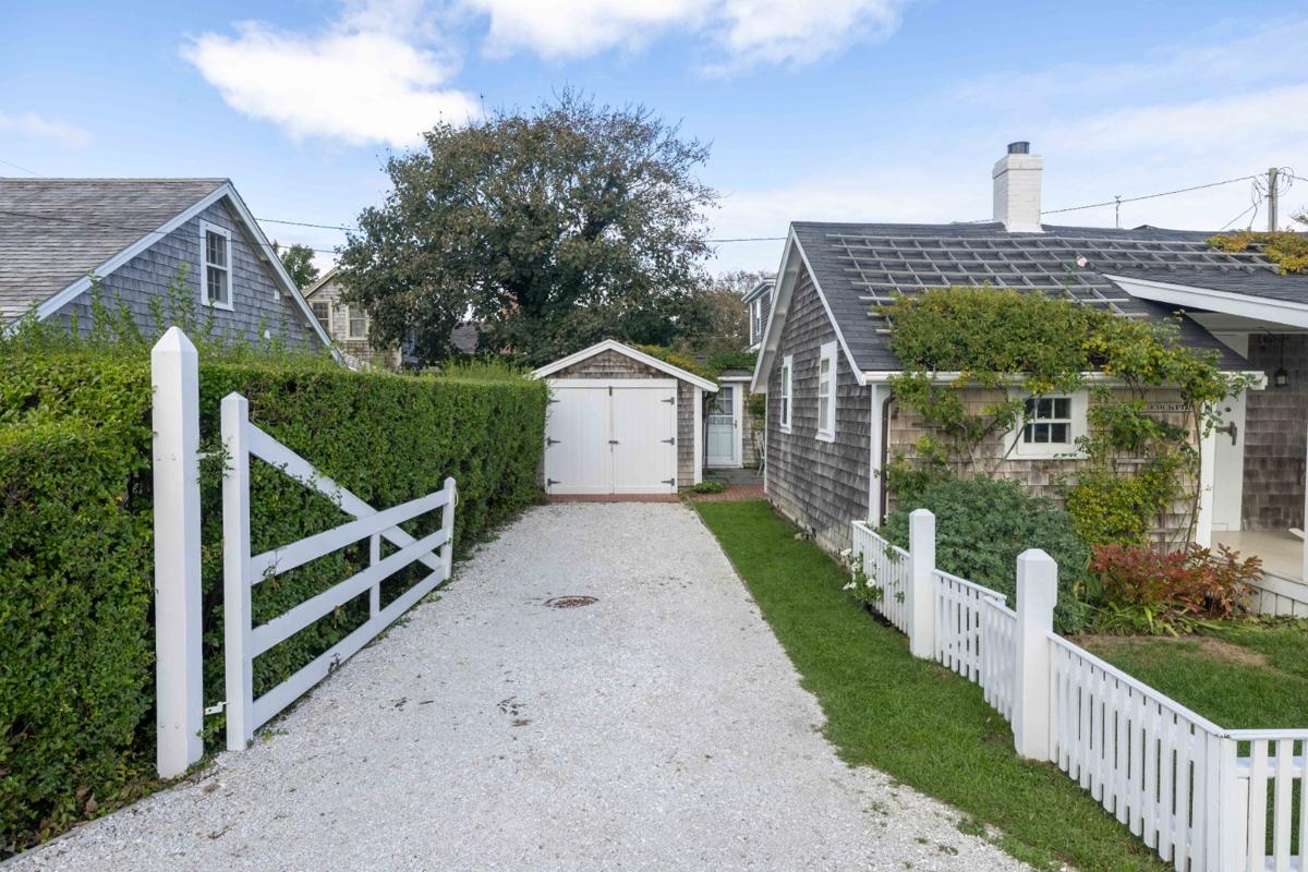 11 Pochick Street, Nantucket — photo 5