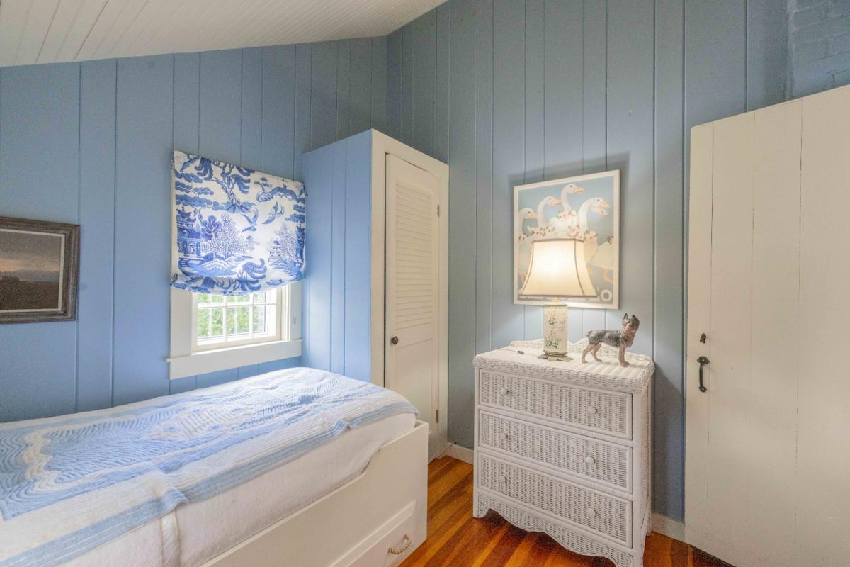 11 Pochick Street, Nantucket — photo 18