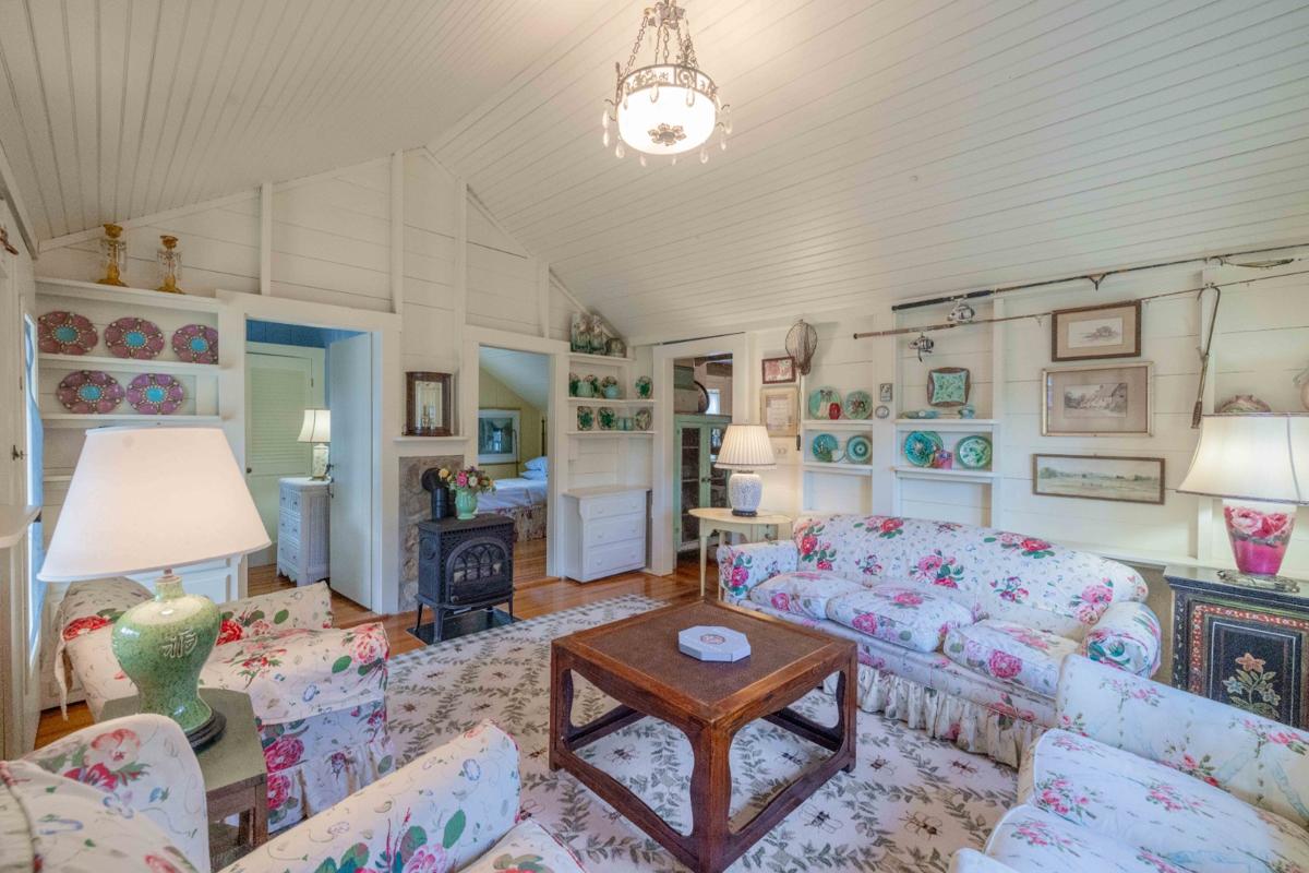 11 Pochick Street, Nantucket — photo 8