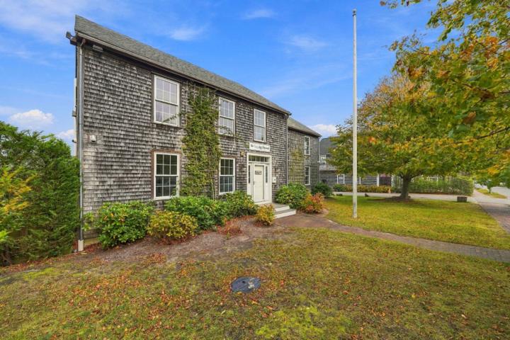 11 Amelia Drive, Nantucket — photo 46