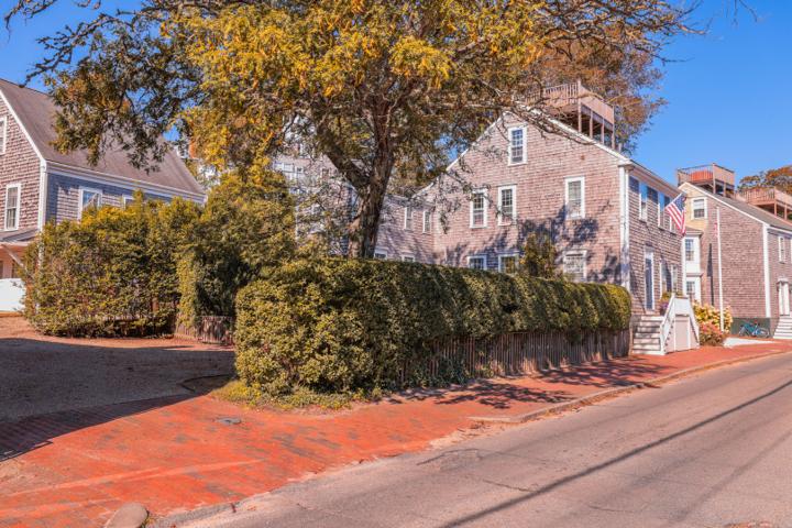 29 Union Street, Nantucket — photo 2