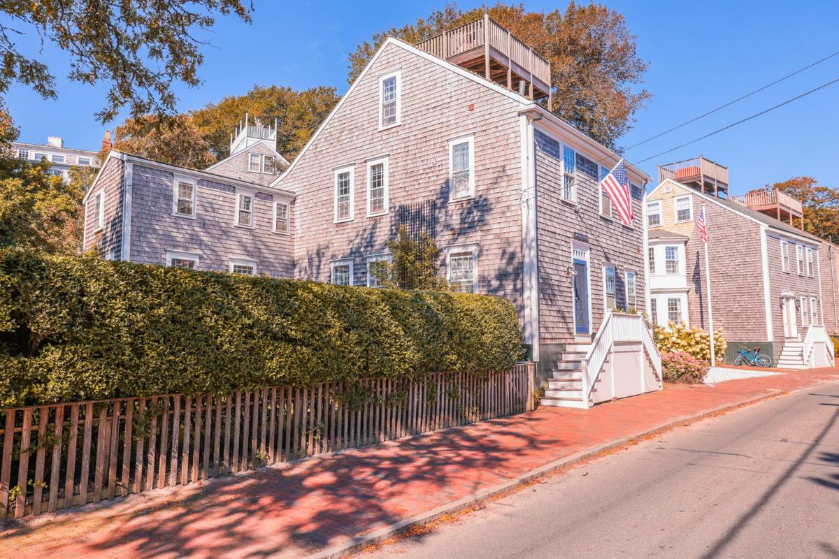 29 Union Street, Nantucket — photo 1